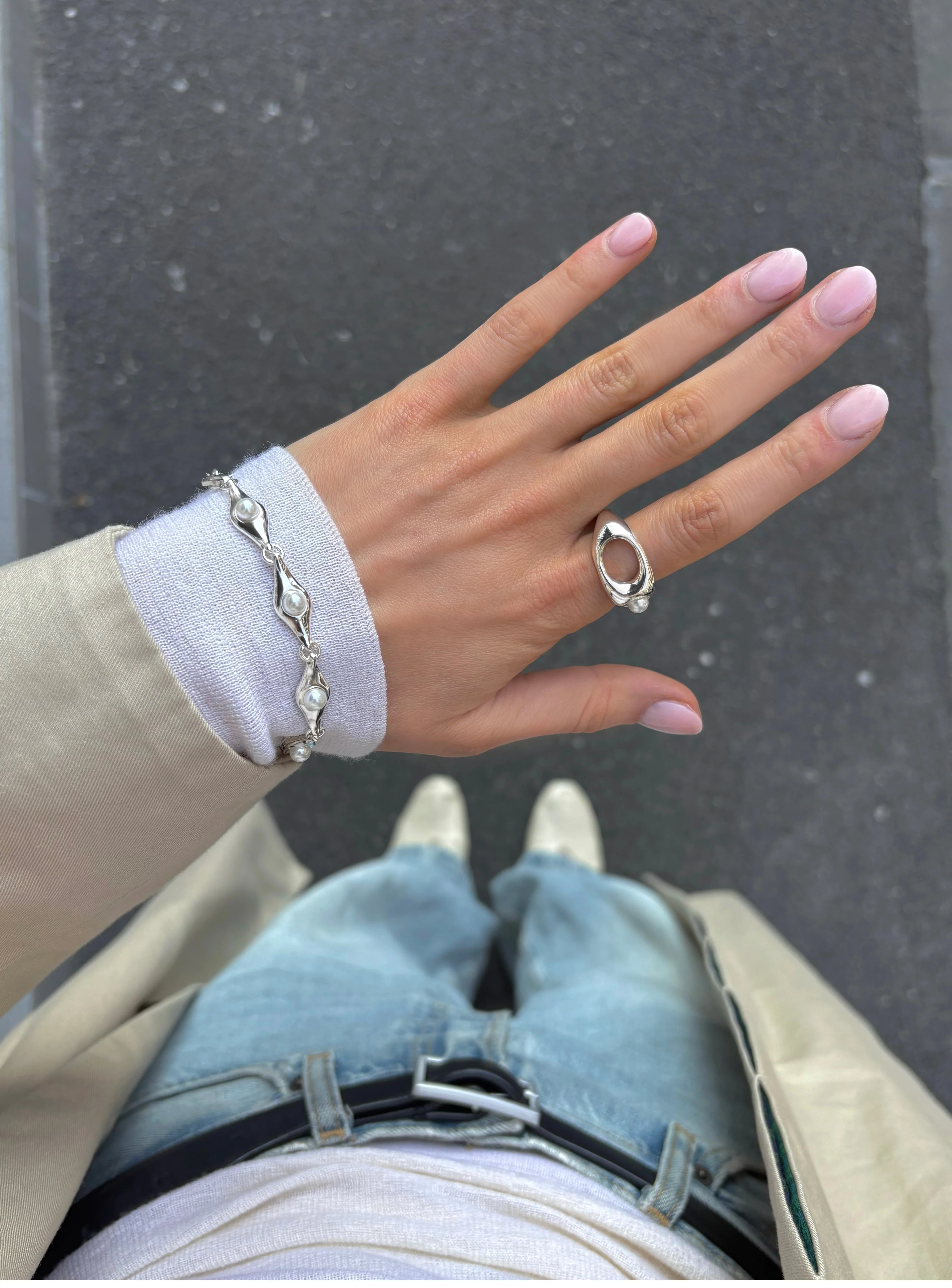 Hollow Pearl Ring - Image 3