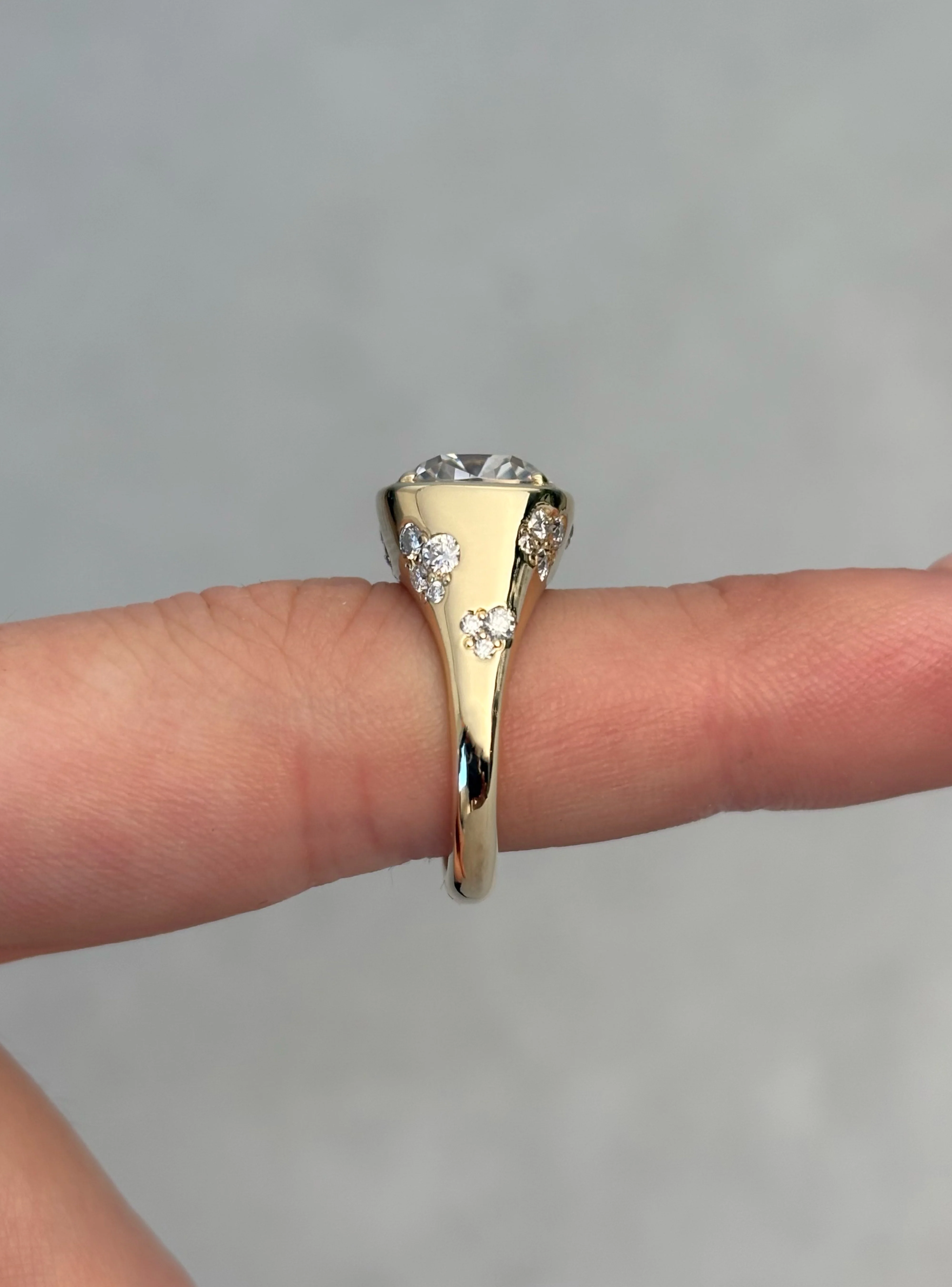 Pave Cushion Ring - Image 4