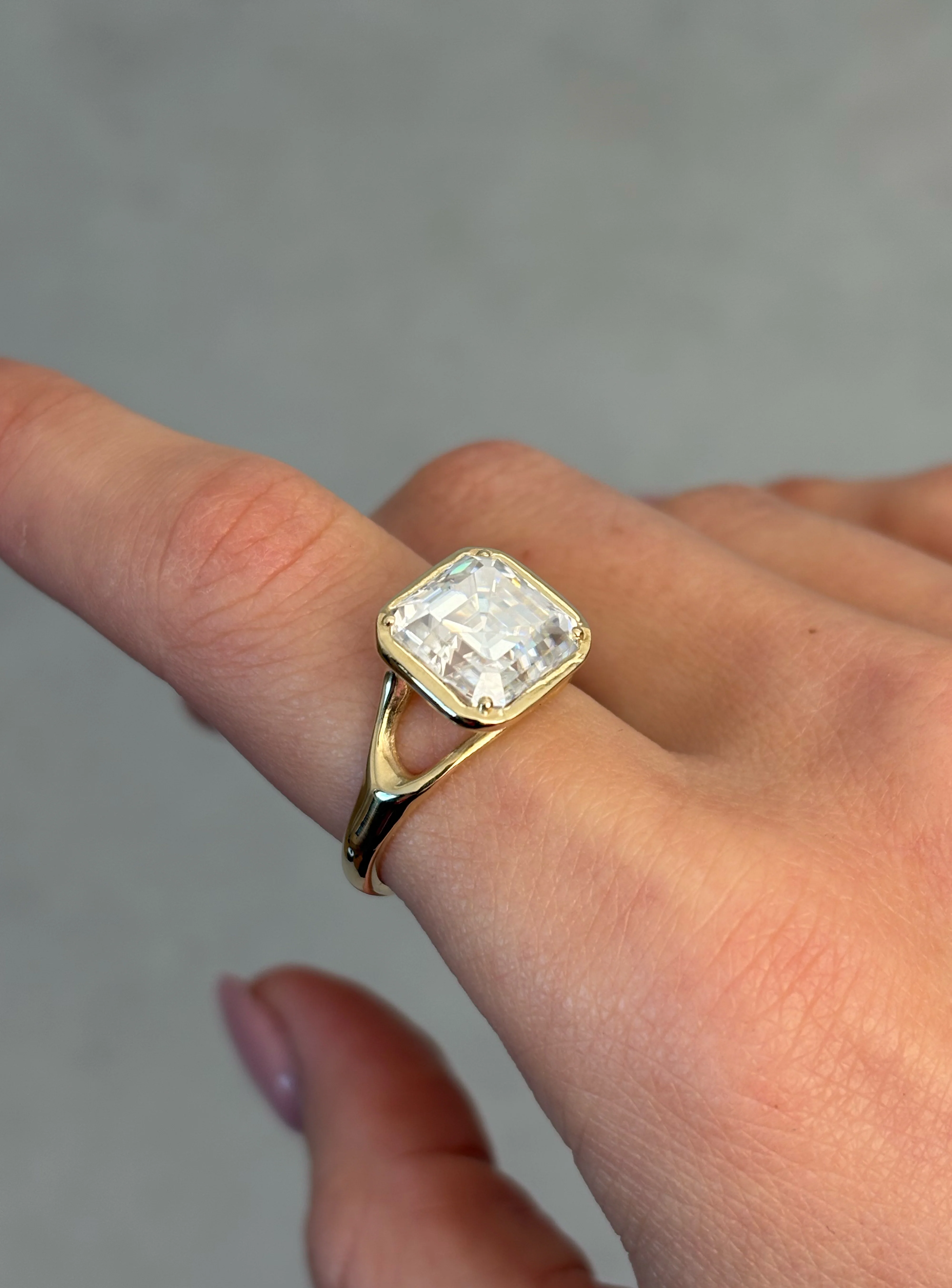 Square Open Air Ring - Image 3